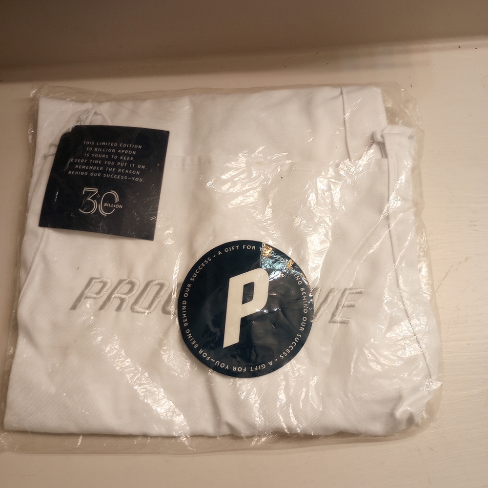 Progressive Limited Edition 30 Billion Apron New In Package
